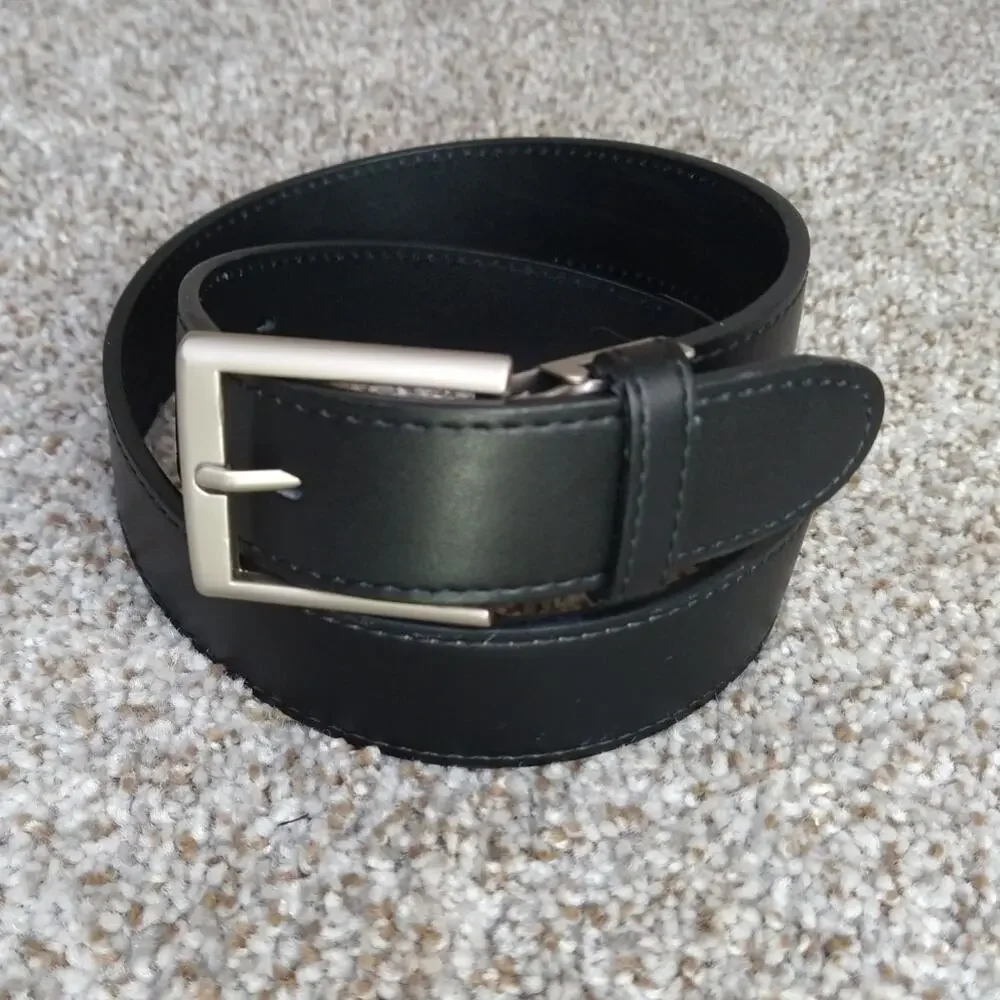 Oobe Mens Black Leather Belt Size S Small 29 30 Dress Casual Silver Buckle